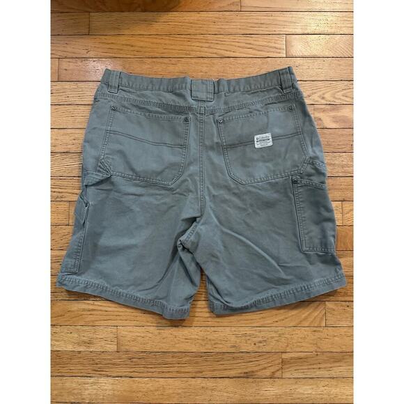 Men’s Size 38 Green Columbia Shorts - Picture 1 of 4